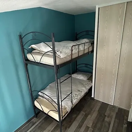 Prázdninový dům Maisonnette De 35 M2 Au Calme *